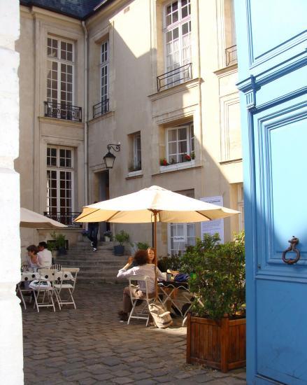 cafe-suedois-paris-marais